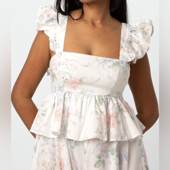 Selkie The Mrs Darcy Weekender Maxi Dress - Picture 2 of 8